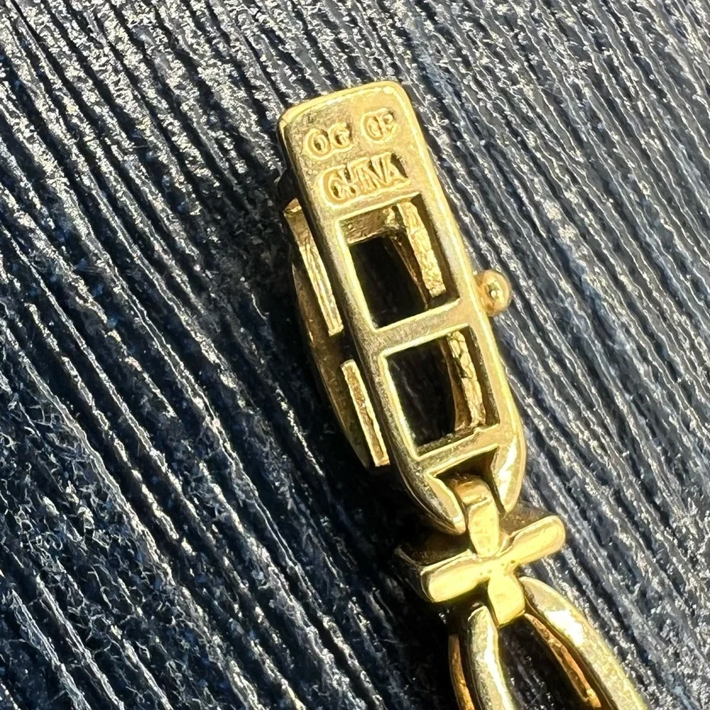 Vintage gold plated scalloped chain bracelet with amethysts 7.5” - Picture 7 of 8